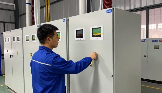 配件供应帮助坚持按标准提升服务能力
